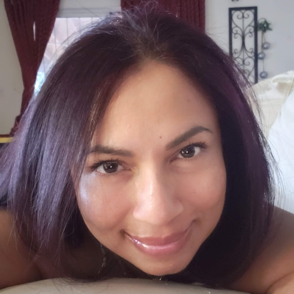 Meet your Posher, Elizabeth - Picture 5 of 12